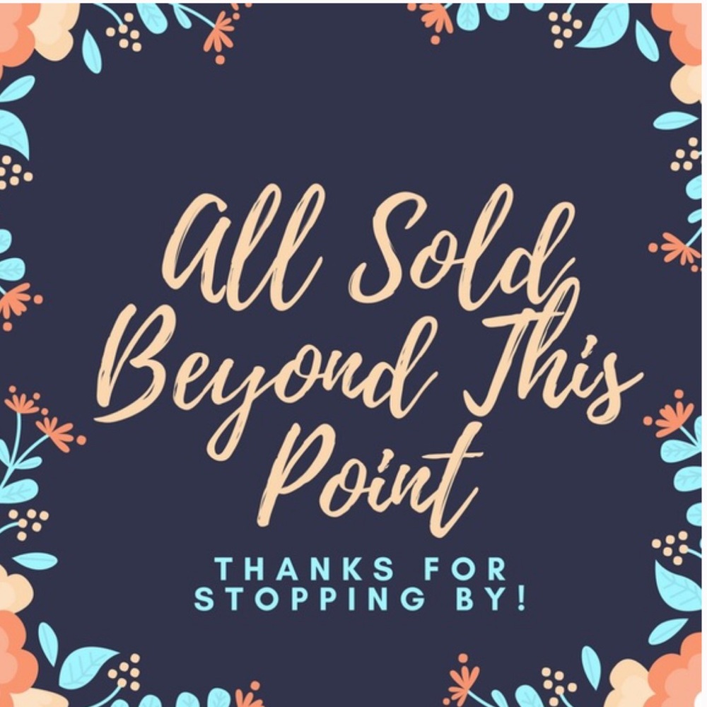 Everything below is sold💜